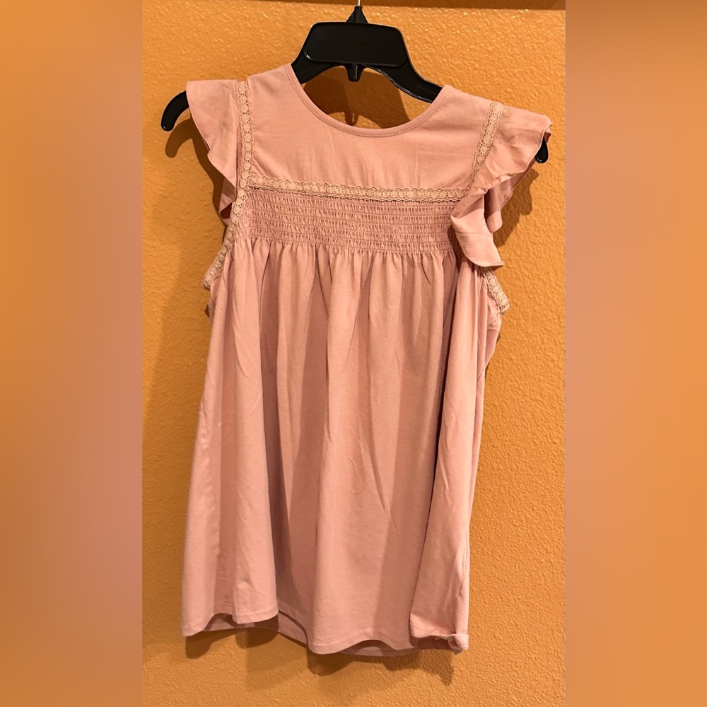 A pea in a pod maternity top